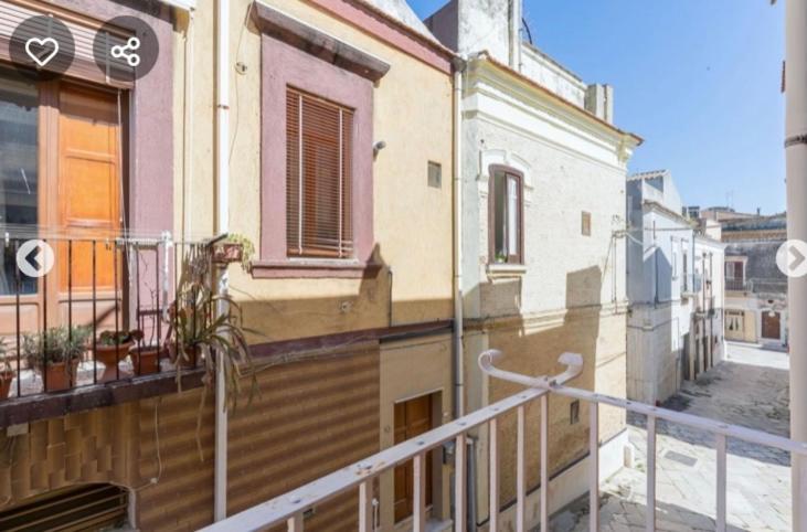 B&B Palazzo Veliero Al Castello Torremaggiore Экстерьер фото