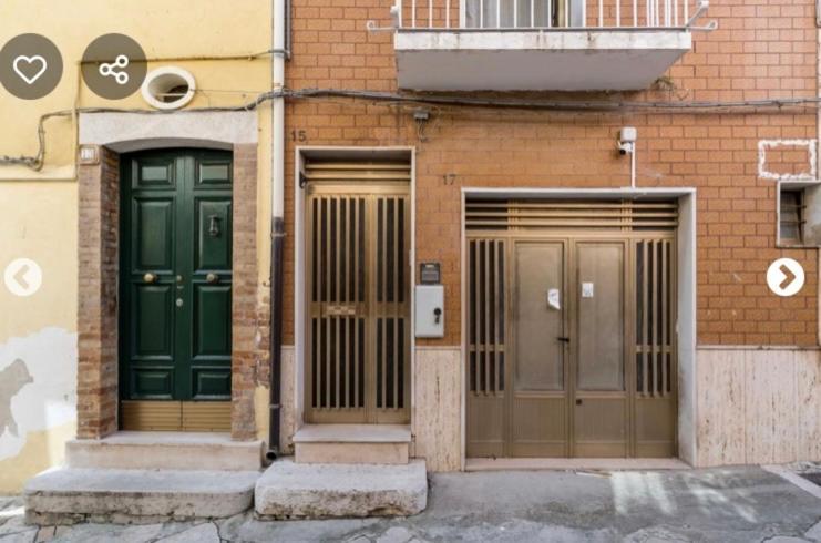 B&B Palazzo Veliero Al Castello Torremaggiore Экстерьер фото