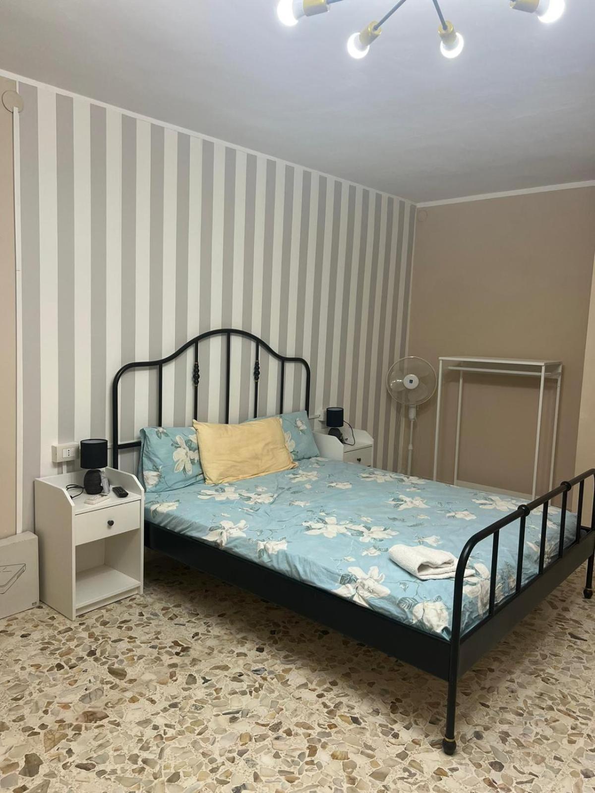 B&B Palazzo Veliero Al Castello Torremaggiore Экстерьер фото
